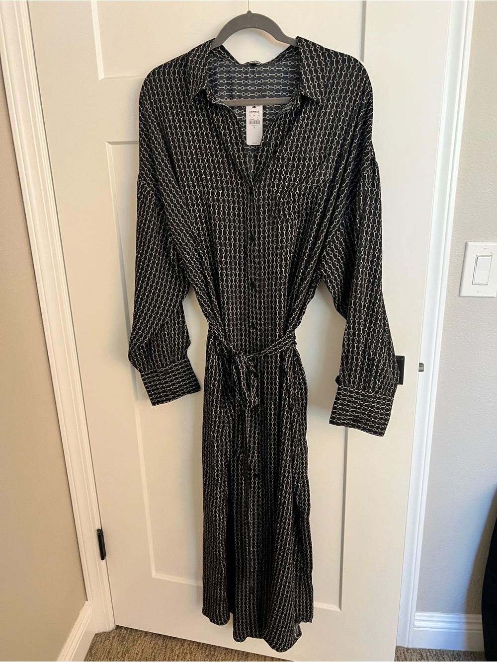 Express Long Sleeve Black Patterned Shirt Dress with Waist Tie